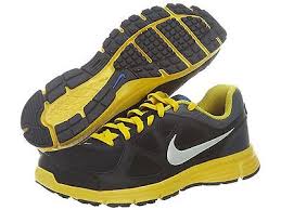 Black And Yellow Running Shoes Nike Revolution Msl Mens 488184 013 Black Yellow Running Shoes Sneakers Size 9 Sneaker Shopping Sneakers Womens Sneakers