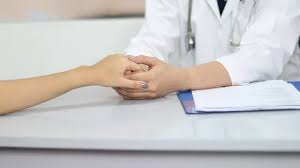 Alodokter, menjawab semua kebutuhan kesehatanmu. Konsultasi Kesehatan Dengan Chat Dokter Bikin Serasa Punya Pacar Lifestyle Fimela Com