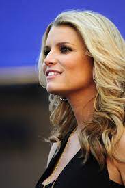 And the rockets' red glare. Photos Of Jessica Simpson Singing At Lowe S Motor Speedway Nascar Bank Of America 500 Recently Said She Wants Six Children Popsugar Celebrity