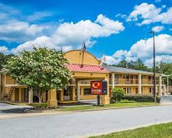Econo Lodge Inn Suites At Fort Benning 48 7 7 Updated 2020 Prices Motel Reviews Columbus Ga Tripadvisor