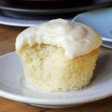 Vanilla Buttermilk Cupcakes With All Purpose Flour Baking Soda Baking Powder Salt Sugar Butter Lar In 2020 Buttermilk Cupcakes Cupcake Recipes Buttermilk Recipes
