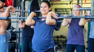 Jan 29, 2021 · people who repetitively lift at their jobs may be at risk of delivering their babies before 32 weeks. Can I Do Weight Lifting While Pregnant Mom Com