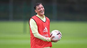 Ozil reached an agreement with arsenal to end his contract six. Mesut Ozil Excited As He Confirms January Transfer From Arsenal To Turkish Side Fenerbahce Eurosport