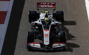 Vettel si impone nella seconda sessione. F1 Gp Abu Dhabi Risultati Prove Libere 1 Verstappen Davanti Esordio Per Mick Schumacher Cronaca Live Fp1