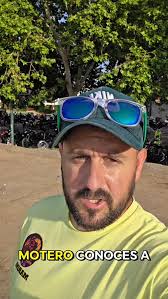 Juntos en la carretera, unidos por la pasión 🏍️💕 La moto es nuestra  aventura, el viento es nuestro abrazo y la libertad es nuestro amor.  ¡Rodando juntos, siempre! #ParejasMoteras #Aventuras #Amor #Moto #