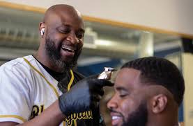 Happy to be back': Popular barber comes back home to West Long Beach • the  Hi-lo