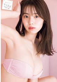 制服と水着のギャップにドキッ！…”現役女子高生、抜群のプロポーションをもつ菊地姫奈、『週チャン』初登場 (2023年3月20日) - エキサイトニュース
