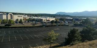 795 miles or 1279 km. 7 Best Malls Shopping Centers In Colorado Springs