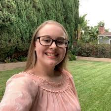 Hannah Schwarz's Instagram, Twitter & Facebook