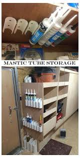 Tegyunk Rendet A Garazsban 24 Tippel Segitunk Workshop Storage Shelves Organization Ideas Works In 2020 Diy Garage Storage Diy Storage Garage Organization Diy