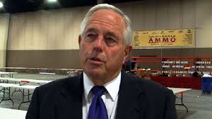 Gun show arrives amid fierce gun control debate