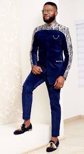 Ils vous mettront parfaitement en valeur et vous procureront un look irréprochable. African Men Ankara Styles And Designs African Men Fashion African Dresses Men African Wear Styles For Men