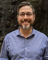 Victor Panza's Instagram, Twitter & Facebook