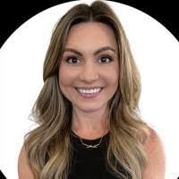 Erica Holt's Instagram, Twitter & Facebook