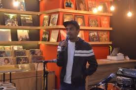 Free mp3 download ▶ lagu baru glenn download lagu lagu baru glenn dan streaming kumpulan glenn fredly romansa ke masa depan. Akhirnya Glenn Fredly Akan Rilis Album Baru Setelah 9 Tahun Okezone Celebrity