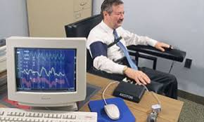 Supreme court case that specifies how the polygraph machine is hooked up to a suspect and measures a variety of factors to determine if someone is lying. Lie Detector Trial Suspect Criminals Face Tests In New Scheme By Uk Police Daily Mail Online
