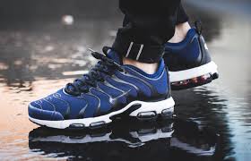 Another Versatile Finish On The Nike Air Max Plus Tn Ultra Kicksonfire Com Nike Air Max Dress Shoes Womens Nike Free Shoes
