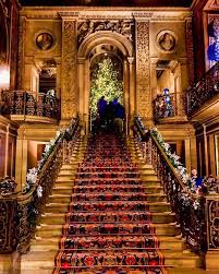 beautiful staircase inside chatsworth house derbyshire modelos de escaleras casas toscanas escaleras