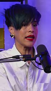 La delgada línea entre el piropo y el acoso: entendiendo los límites