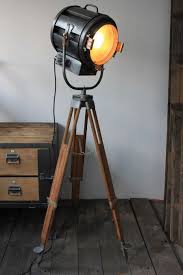 Ancien Projecteur Cinema Hollywood Richardson An 40 50 Trepied Bois Deco Style Industriel Decoration Style Industriel Deco Salon Industriel