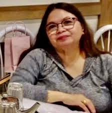 Sa kape ko natagpuan ang init na dapat ay sayo ko naramdaman. pero sayo ko  nalasahan ang pait na dapat sa Kape ko lang matitikman!