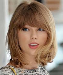 Hairstyles with bangs 20 are an important trend in addition to fashionable hairstyles and haircuts. 42 Finest Shoulder Length Hairstyles 2021 With Bangs Hair Styles Taylor Swift Hair Bob Haircut With Bangs