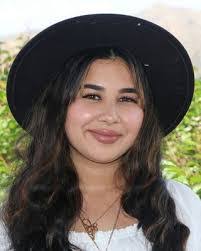 Irene Limas's Instagram, Twitter & Facebook