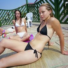 England uncensored : : Peter Dench : Peter Dench