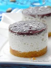 Bavarois Bounty Sans Cuisson Lait De Coco Poudre De Noix De Coco Blanc D Oeuf Speculos Beurre Fondu Chocolat Recette Gateaux Et Desserts Recettes Sucrees