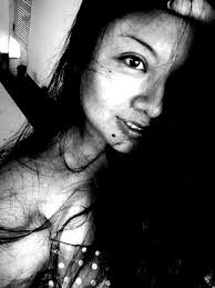 Artistas de Quintana Roo Ángel Nimbé Por Omar Capistrán Cancún, Quintana  Roo.- Letras, belleza, simpatía, empatía. Es Angel Nimbe. Poeta, editora y  traductora. Estudió en la Universidad Autónoma de Campeche. Actualmente  radica