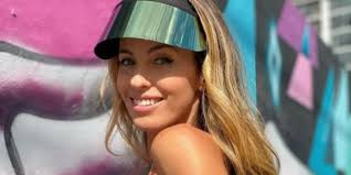 Jun 25, 2021 · rocío quiroz y su flamante esposo con su hija alma mía. El Impactante Cambio Fisico De Rocio Quiroz Bajo De Peso Y Se Mostro En Instagram La 100