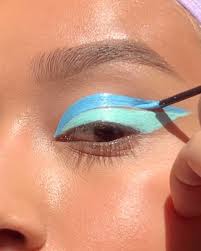 Vanessa On Instagram This Song Is So Good It Might Get C Pyrighted And I Ll Cry About It And Post It Tomorrow In 2020 Aesthetic Makeup Artistry Makeup Eye Makeup Art