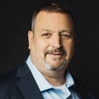 300+ "The Otter" profiles