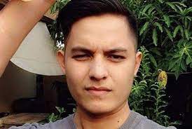 An ditangkap oleh anggotanya di kediamannya di kawasan cibubur, jakarta timur, jumat (11/6/2021). Ditangkap Karena Narkoba Siapa Sebenarnya Artis Aulia Farhan Republika Online