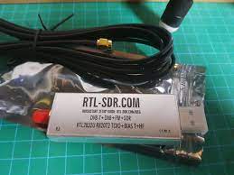 Several improvements over generic brands including use of the r820t2 tuner, improved component tolerances, a 1 ppm temperature. Rtl Sdr R820t2 Rtl2832u Software Defined Radio With Dipole Antenna Kit South Eastern Communications