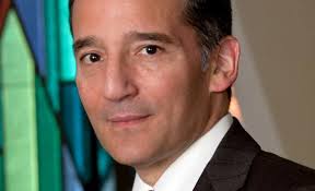 How Rabbi David Wolpe Wooed Hollywood