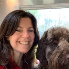 Dana Hayden's Instagram, Twitter & Facebook