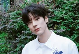 Miles Wei Zheming Low Key Confirms He was Married and That He's Now  Divorced