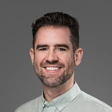 Denzil Dunn's Instagram, Twitter & Facebook