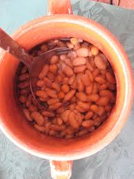 La zuppa di ceci e castagne è un comfort food autunnale, un piatto ricco, genuino e saporito, perfetto per coccolarsi durante le giornate più fredde. Le Ricette Degli Agriturismo Zuppa Di Ceci Fagioli E Castagne Di Le Campestre A Castel Di Sasso Luciano Pignataro Wine Blog