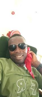 Opening wide . Bcz I'm a good patient who listens to dr. Zayne (-^〇^-)