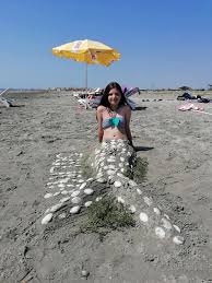 Hotel doina mamaia 3 stele este situat pe faleza din sudul statiunii, la 20 de metri de plaja si 200 de metri de aqua magic, intre hotelurile neptun si sulina. Tabara Sulina A Doua Zi De Creatie Si Pictura Pe Plaja Facebook