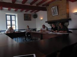 Conseil municipal rochefort en terre. Rochefort En Terre La Fin Du Conseil Municipal En Videos Les Infos Du Pays Gallo
