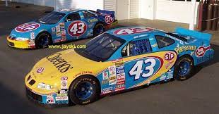 The game was released in 1999 for the nintendo 64 and for the playstation, 2000 for the pc and for the game boy color. 43 Car 2000 Enterprise Car Stock Car Racing Stock Car