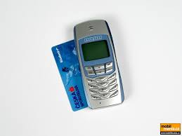 Alcatel OT 153: mezi jednookými králem ...