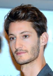 Il est le père de marjorie frantz, actrice. Pierre Niney Wikipedia