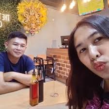 Mga Kapuso, siguraduhin na naka-lock ang inyong sasakyan habang bumibiyahe.  Huli-cam sa Maynila ang panghahablot ng bag mula sa isang sasakyang naipit  sa traffic.