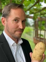 About — Phil Walton