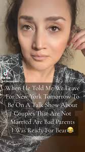 Lori Burgin's Instagram, Twitter & Facebook