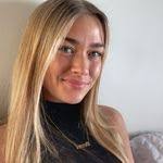 Millie Roark's Instagram, Twitter & Facebook